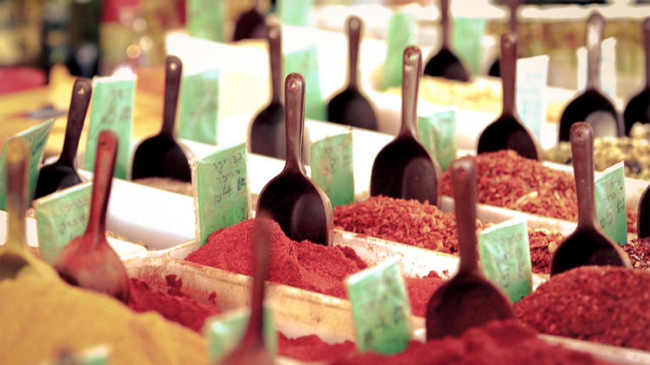 Brown Brut Seafront Hotel, A Member Of Brown Hotels テル・アビブ エクステリア 写真