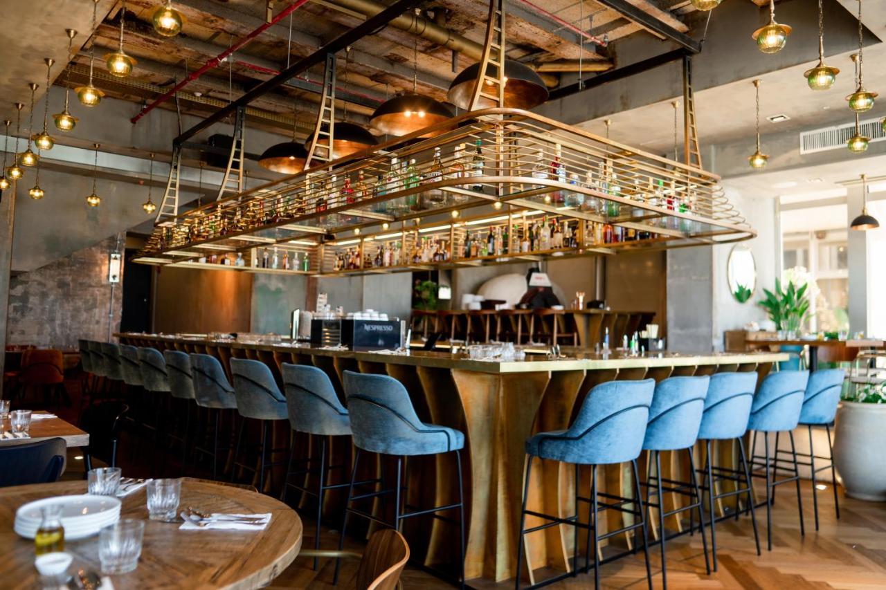 Brown Brut Seafront Hotel, A Member Of Brown Hotels テル・アビブ エクステリア 写真