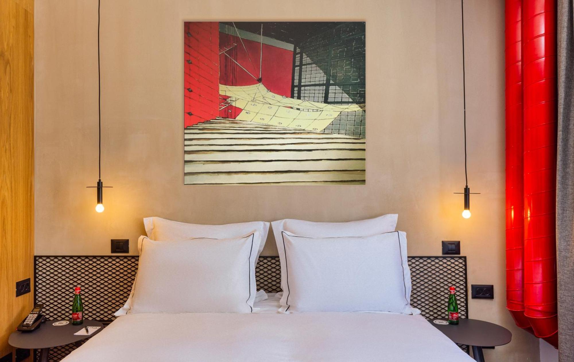 Brown Brut Seafront Hotel, A Member Of Brown Hotels テル・アビブ エクステリア 写真